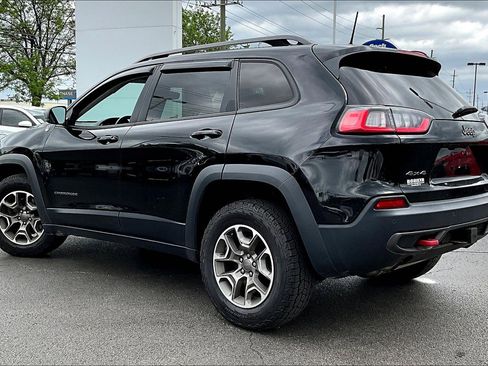 Used 2020 Jeep Cherokee Trailhawk w/ Cold Weather Group image 2