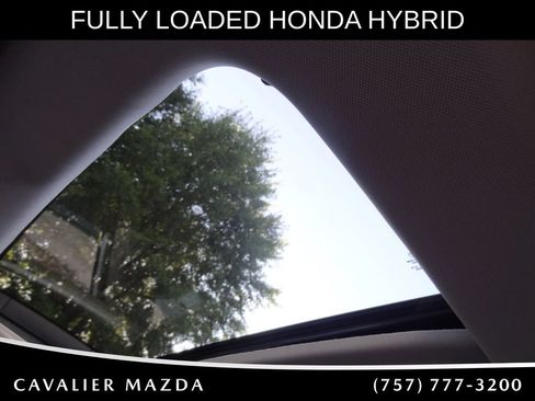 Used 2024 Honda Accord Touring image 11
