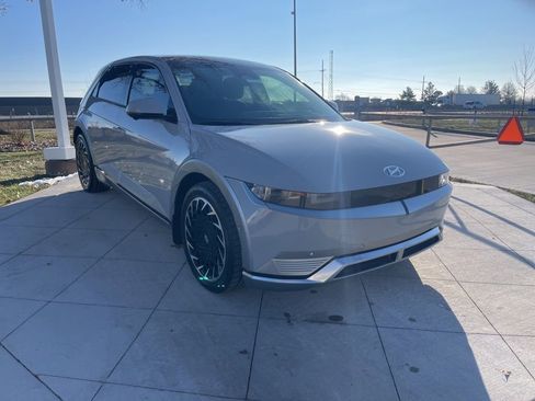 Certified 2024 Hyundai Ioniq 5 Limited image 2