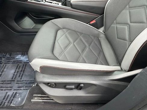 Certified 2024 Volkswagen Atlas Peak Edition SE image 27