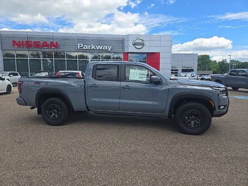 New 2026 Nissan Frontier PRO-4X AWD/4WD image 8