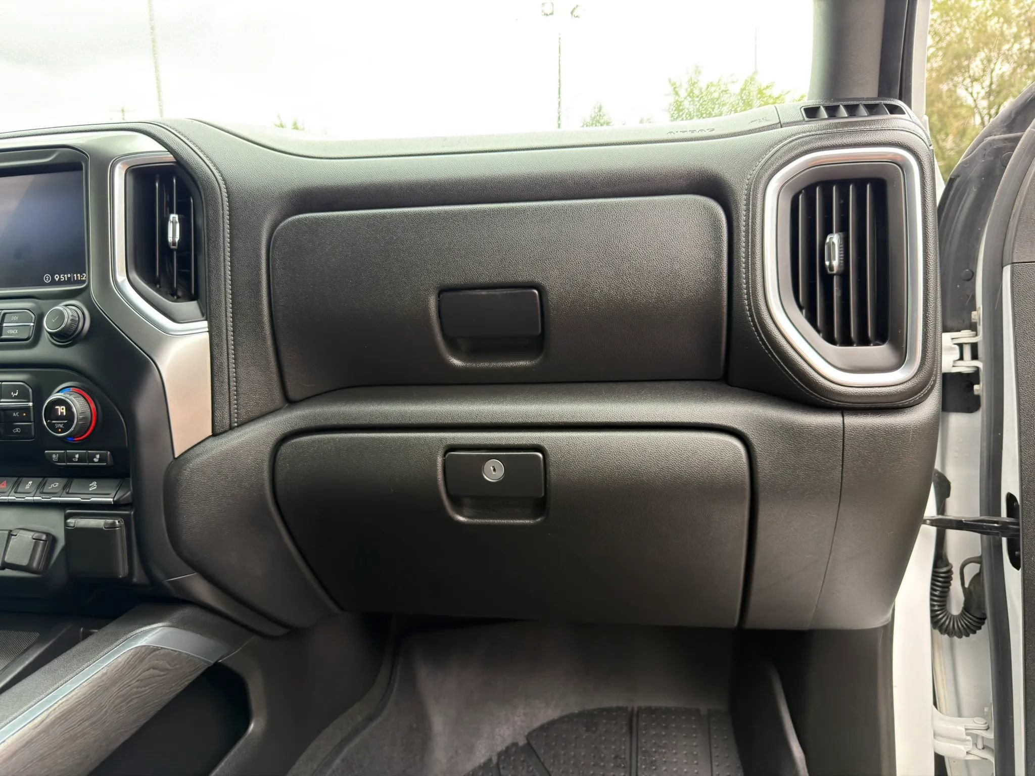 Used 2020 Chevrolet Silverado 3500 LTZ w/ LTZ Premium Package AWD/4WD image 7
