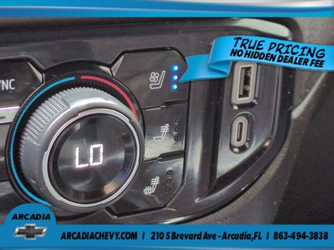 Certified 2024 Chevrolet Silverado 2500 High Country w/ Technology Package AWD/4WD image 24