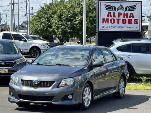 Used 2010 Toyota Corolla CE FWD image 3