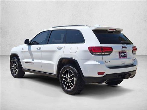 Used 2018 Jeep Grand Cherokee Trailhawk AWD/4WD image 8