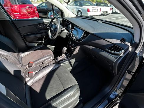 Used 2018 Buick Encore Preferred FWD image 21