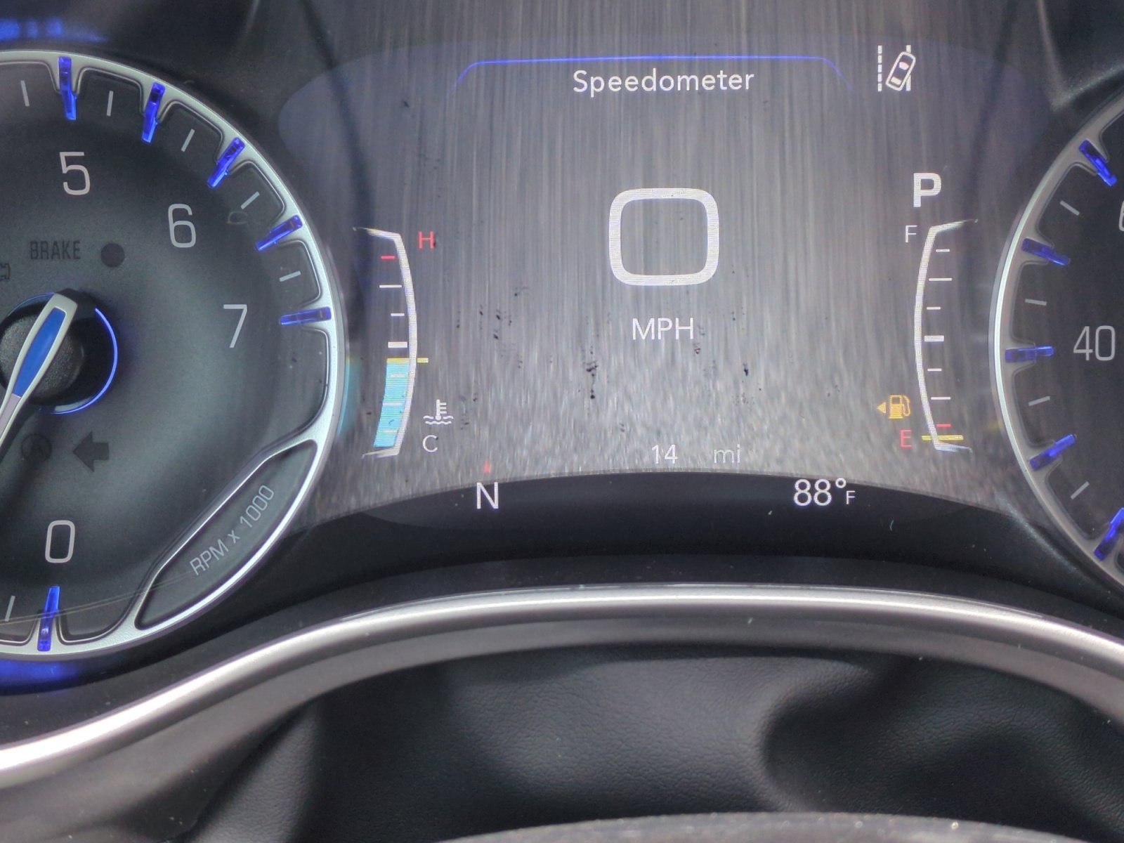 New 2026 Chrysler Pacifica Select FWD image 11