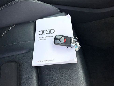 Used 2024 Audi Q5 2.0T Premium Plus AWD/4WD image 12