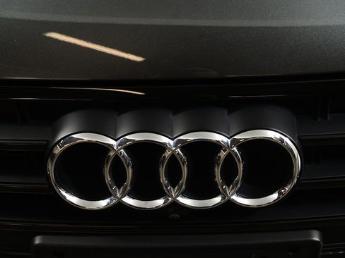 Used 2017 Audi S7 Premium Plus w/ S7 Sport Package image 15