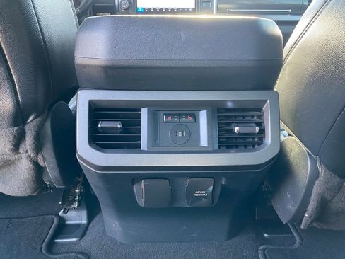 Used 2023 Ford F250 Lariat w/ Lariat Ultimate Package image 33