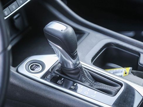 Used 2024 Nissan Sentra SV w/ All-Weather Package image 18