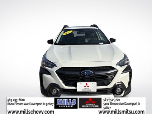 Used 2024 Subaru Outback Limited image 2