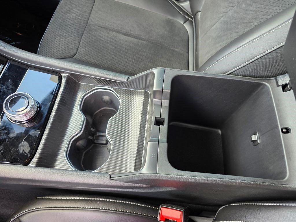 New 2025 Jeep Grand Cherokee Altitude RWD image 25