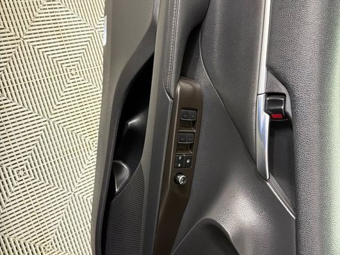 Used 2023 Toyota Camry XLE w/ Navigation Package FWD image 11