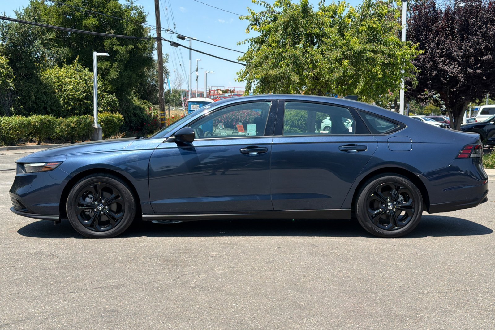 Used 2025 Honda Accord SE image 7