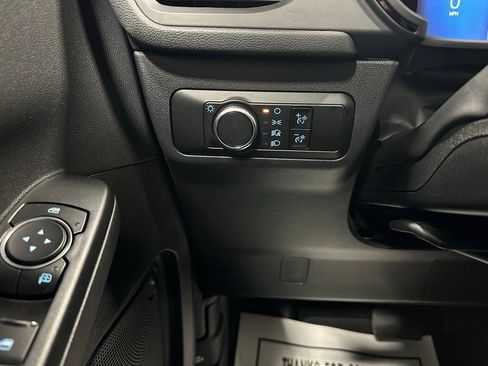 Used 2025 Ford Escape ST-Line image 17