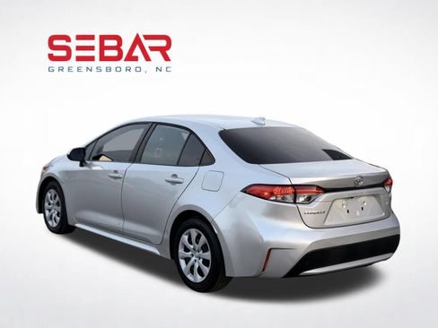 Used 2022 Toyota Corolla LE FWD image 9