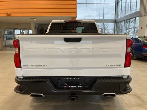 Used 2019 Chevrolet Silverado 1500 Custom Trail Boss image 6