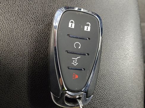 Used 2020 Chevrolet Equinox LT AWD/4WD image 32