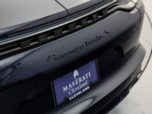Used 2023 Porsche Panamera Turbo S image 36
