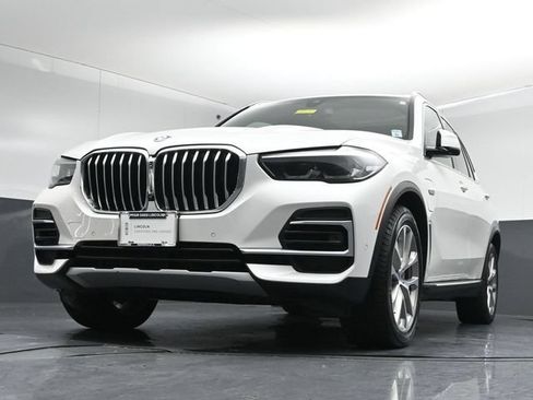 Used 2022 BMW X5 xDrive45e AWD/4WD image 40