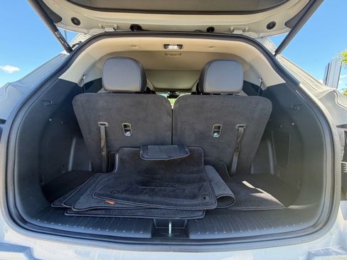 Used 2023 Kia Sorento SX AWD/4WD image 5