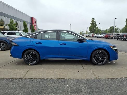 New 2026 Nissan Sentra SR w/ SR All Weather Package FWD image 8