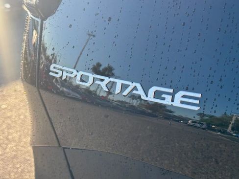 New 2026 Kia Sportage EX image 9