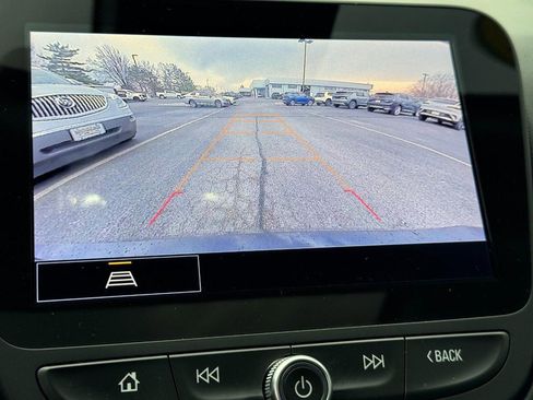 Used 2025 Chevrolet Malibu LT FWD image 22