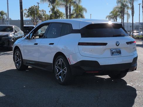 Certified 2024 BMW iX xDrive50 image 8