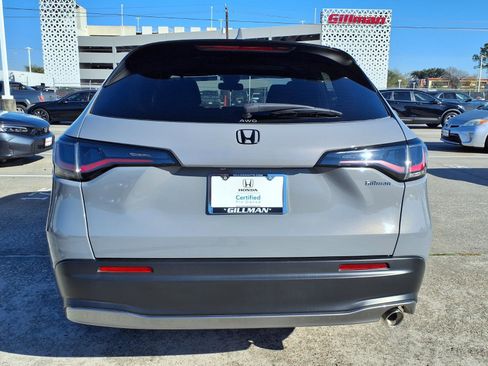 Certified 2025 Honda HR-V Sport image 23