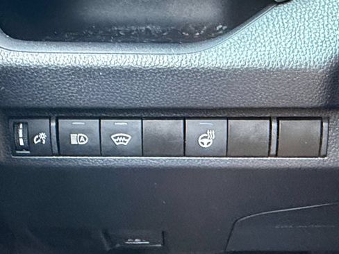 Used 2024 Toyota RAV4 XLE w/ Weather Package AWD/4WD image 33