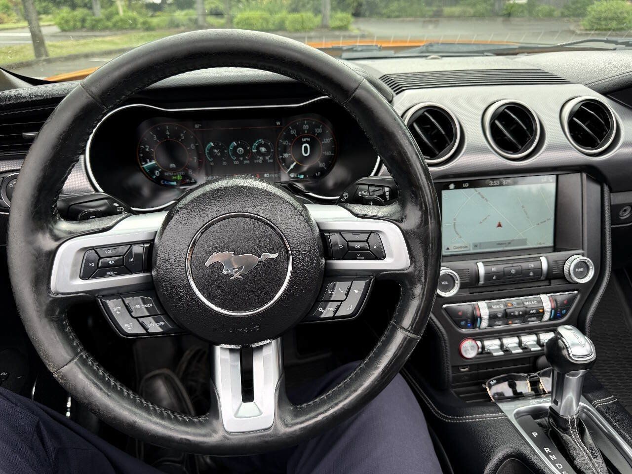 Used 2018 Ford Mustang Premium w/ Equipment Group 201A RWD image 12