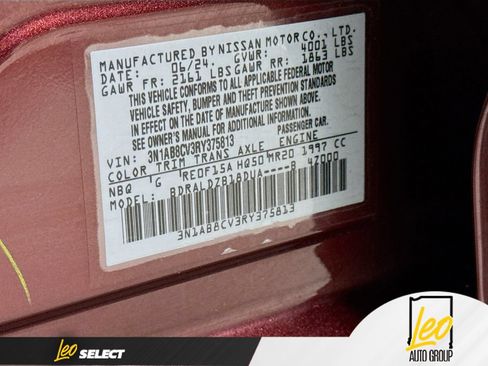 Used 2024 Nissan Sentra SV FWD image 32