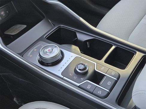 New 2026 Kia Sorento EX image 15