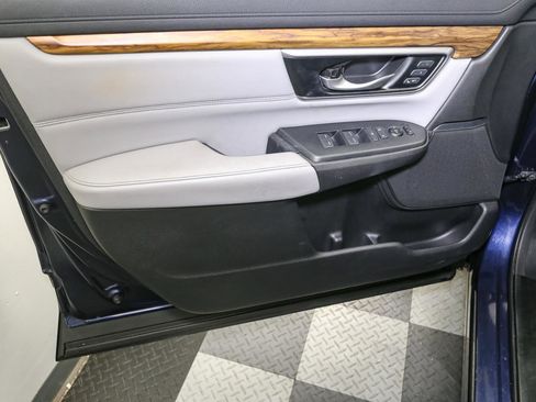 Used 2018 Honda CR-V EX-L image 40
