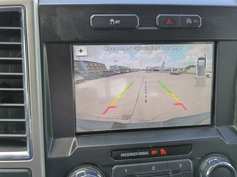 Used 2017 Ford F150 Lariat RWD image 32