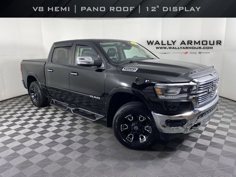 Used 2019 RAM 1500 Laramie AWD/4WD image 1