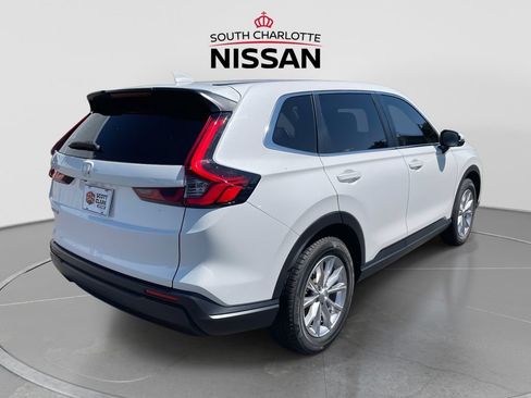 Used 2024 Honda CR-V EX-L image 6