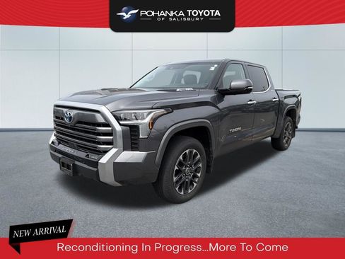 Used 2023 Toyota Tundra Limited AWD/4WD image 1