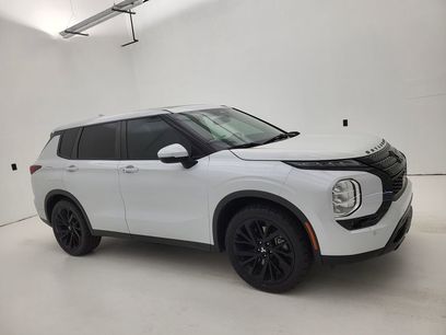 Used 2022 Mitsubishi Outlander SE