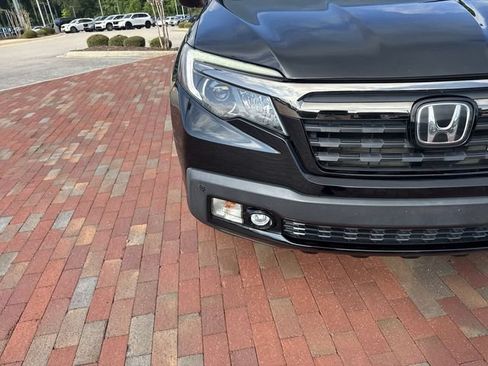 Used 2017 Honda Ridgeline Black Edition image 22