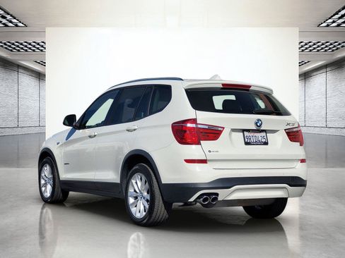 Used 2017 BMW X3 sDrive28i RWD image 7