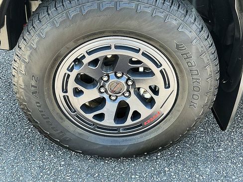 Certified 2025 Nissan Frontier PRO-4X AWD/4WD image 8