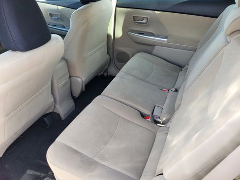 Used 2013 Toyota Prius V Three image 27