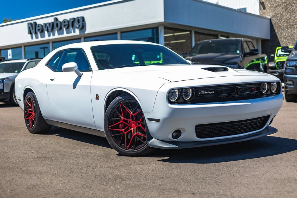 Used 2021 Dodge Challenger R/T Scat Pack RWD image 1