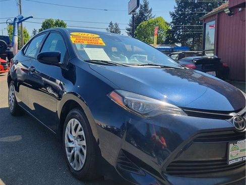 Used 2019 Toyota Corolla LE FWD image 9
