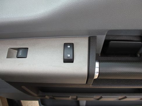 Used 2016 Ford F250 XLT w/ XLT Value Package image 20