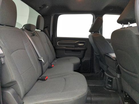 Used 2022 RAM 2500 Big Horn w/ Level A Equipment Group AWD/4WD image 31