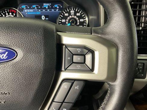 Used 2020 Ford F150 Lariat AWD/4WD image 24